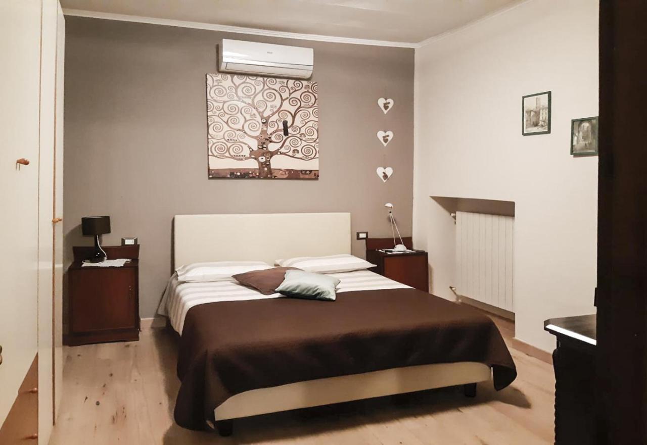 Adrara San Rocco Case Vacanze Ai Burattini מראה חיצוני תמונה