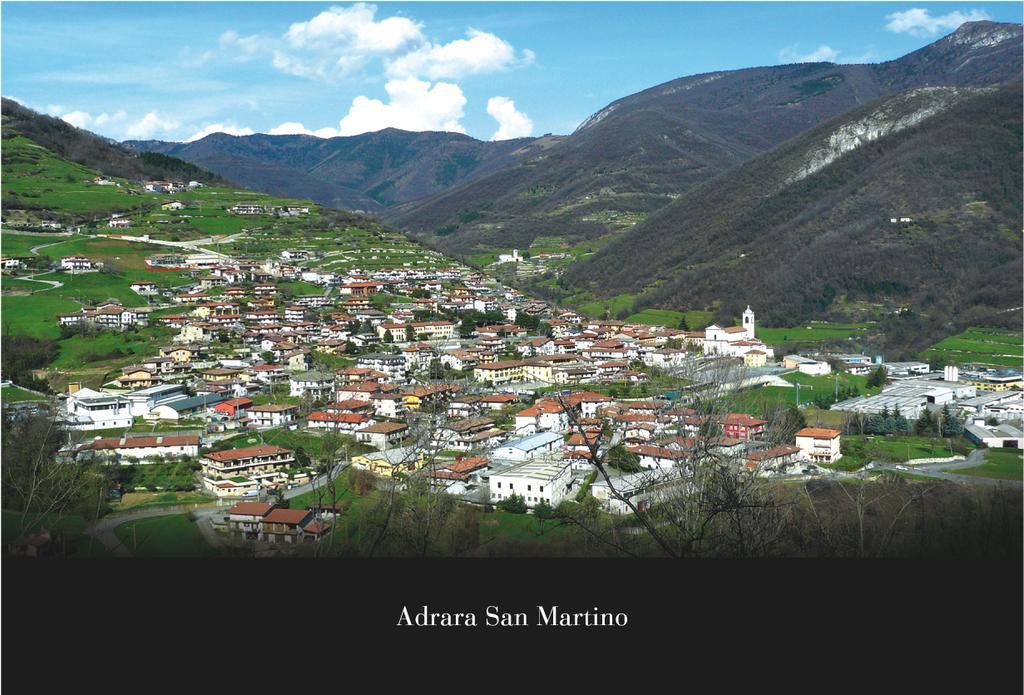 Adrara San Rocco Case Vacanze Ai Burattini מראה חיצוני תמונה